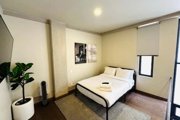 Arreola Studio by Casa 8 - Imagen 1