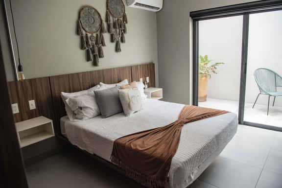 Cozy, First Floor Apartment  with Patio | 1 BD | Tribu San Martín (102) - Image 1