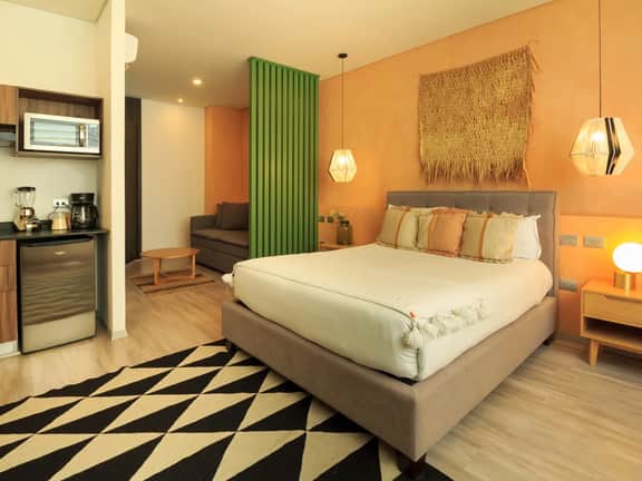 Deluxe Suite w/Sofa-Bed, Terrace - Imagen 3
